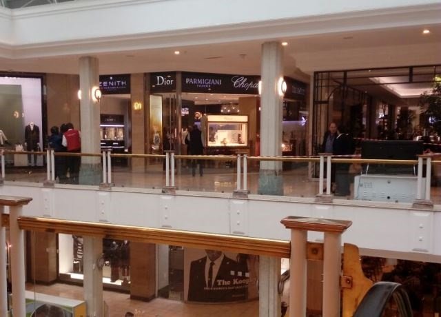 南非大型购物街数据显示：零售业逐步恢复但目前仍显萧条